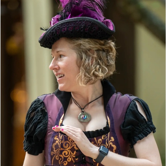 Meet your Posher, Rachel - Picture 3 of 6